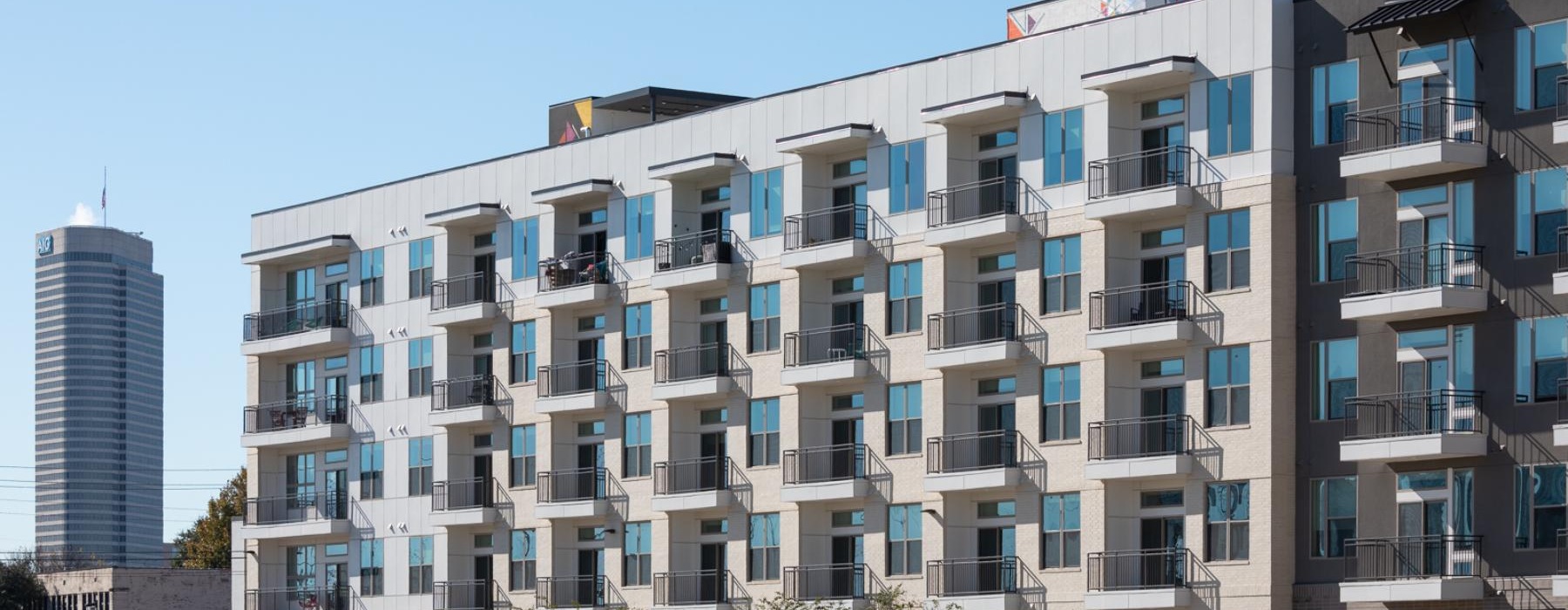 a building with many windows